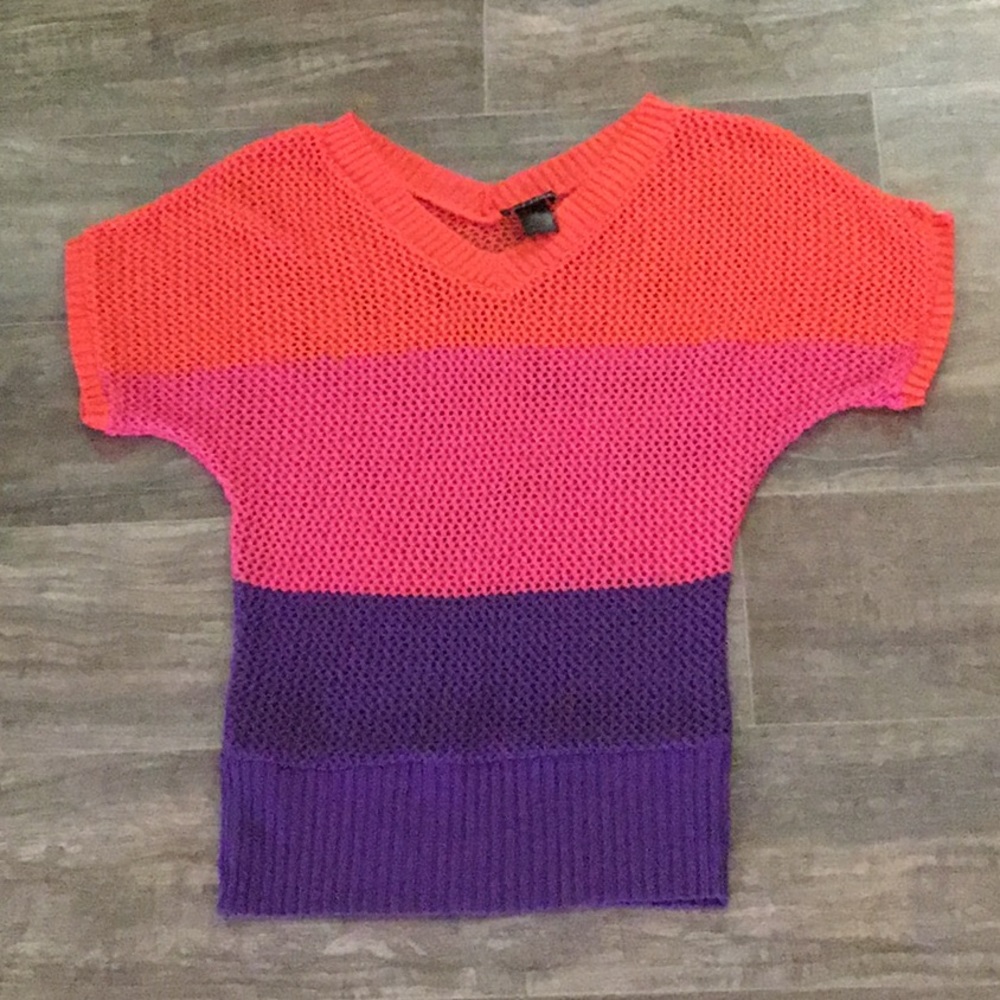 Wet Seal crocheted short sleeved top in colors of orange, pink and purple